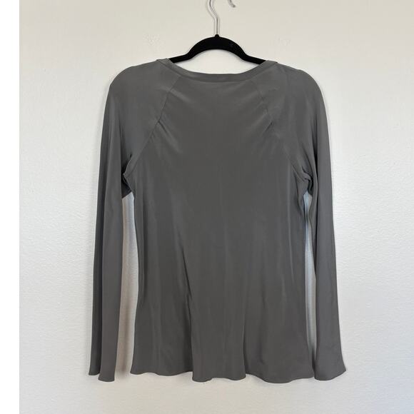 Peter Cohen Silk Metal Grey Long Sleeve Flared Hem Blouse Small - Picture 2 of 5